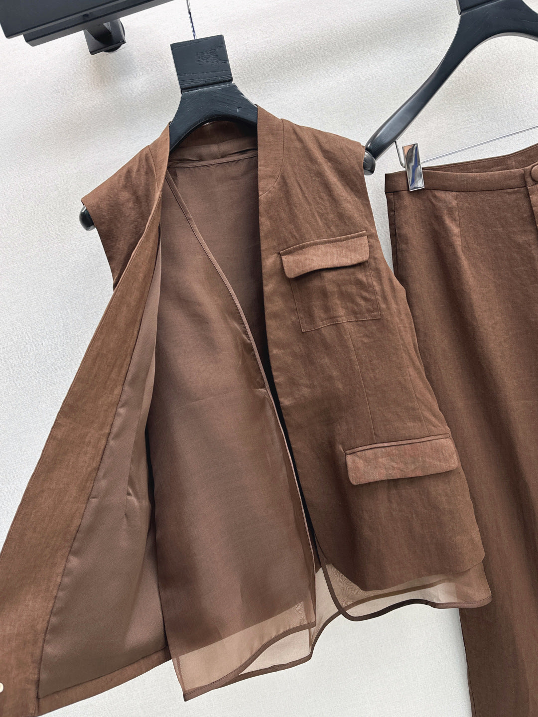 Brun 25ss vest suit