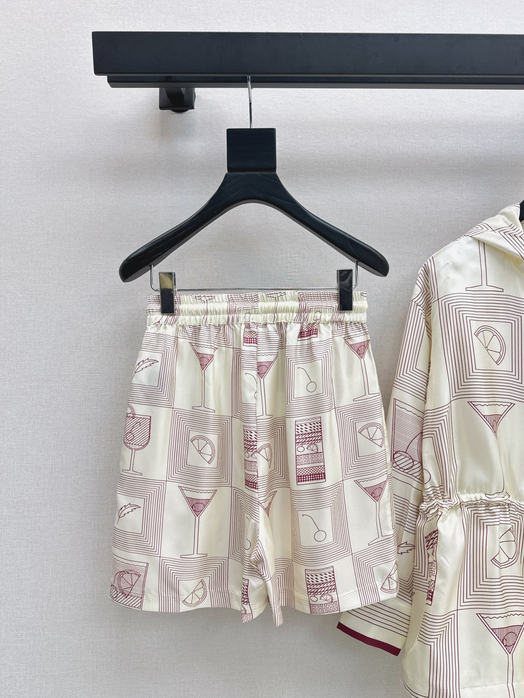 Loro 25ss silk short