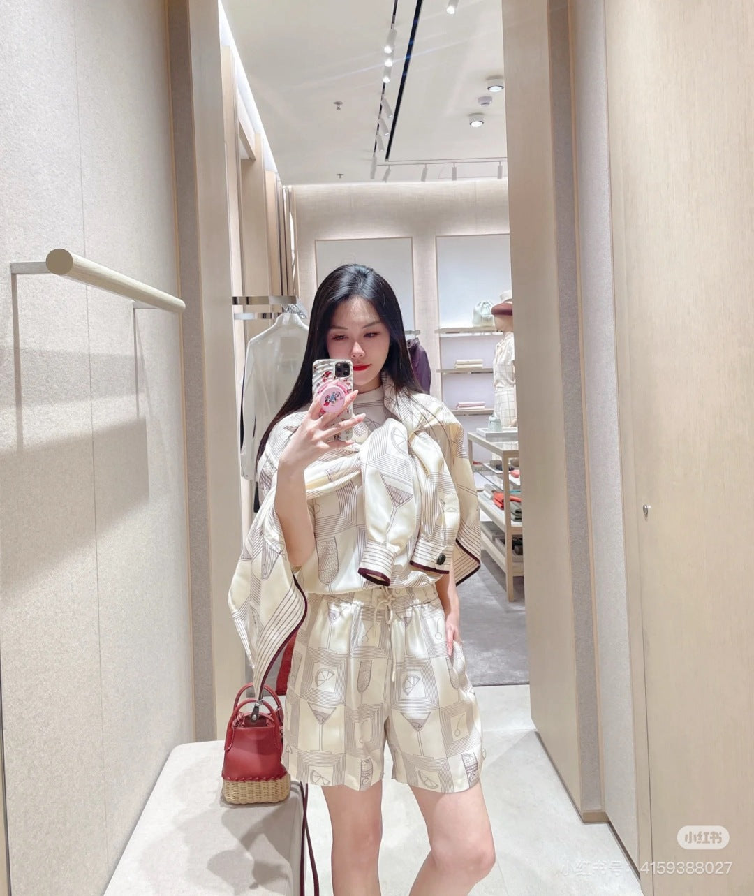 Loro 25ss silk short