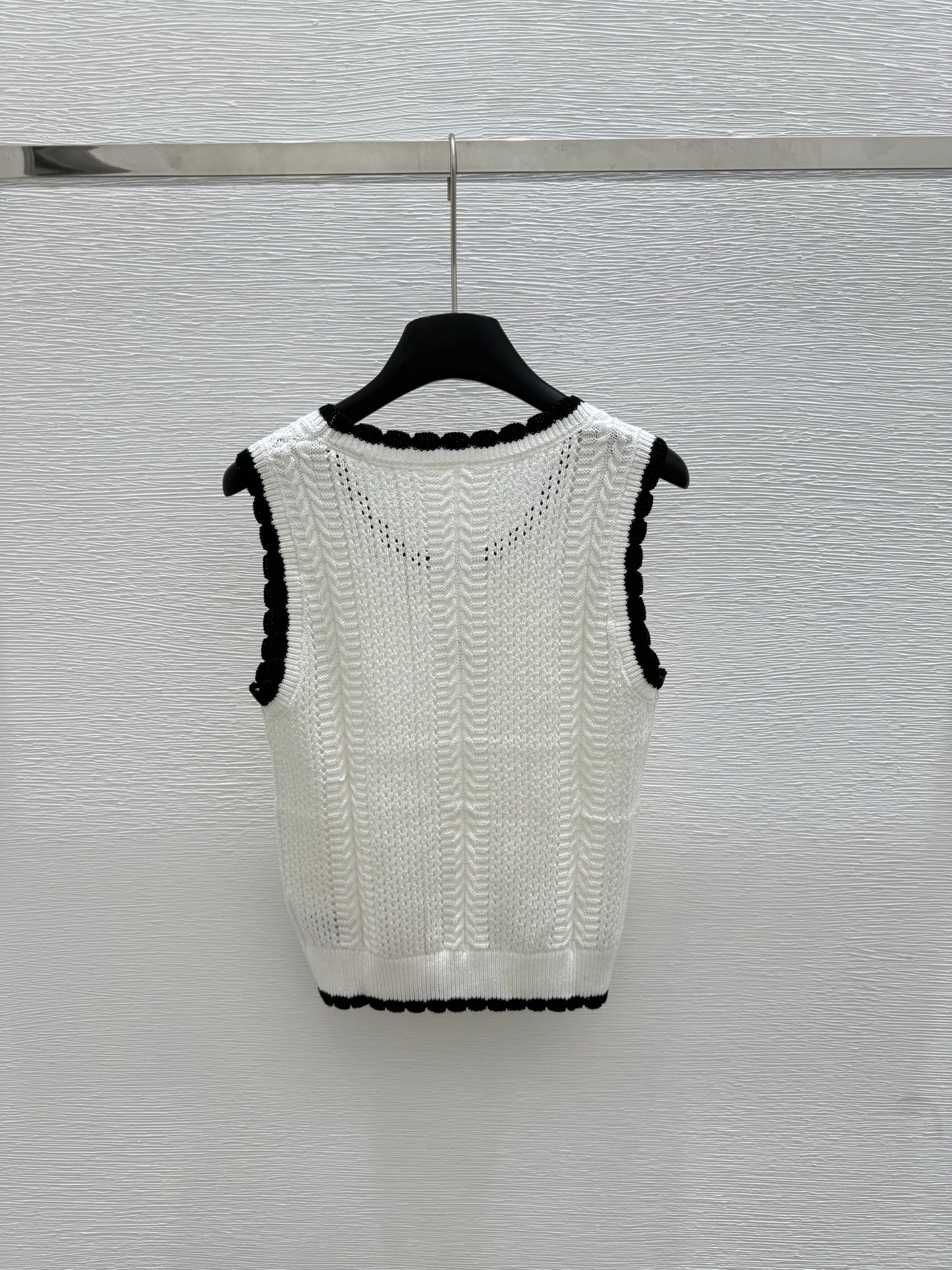 Chan 25ss knit vest