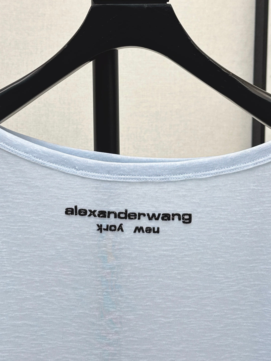 Wang 25ss off-shoulder shirt