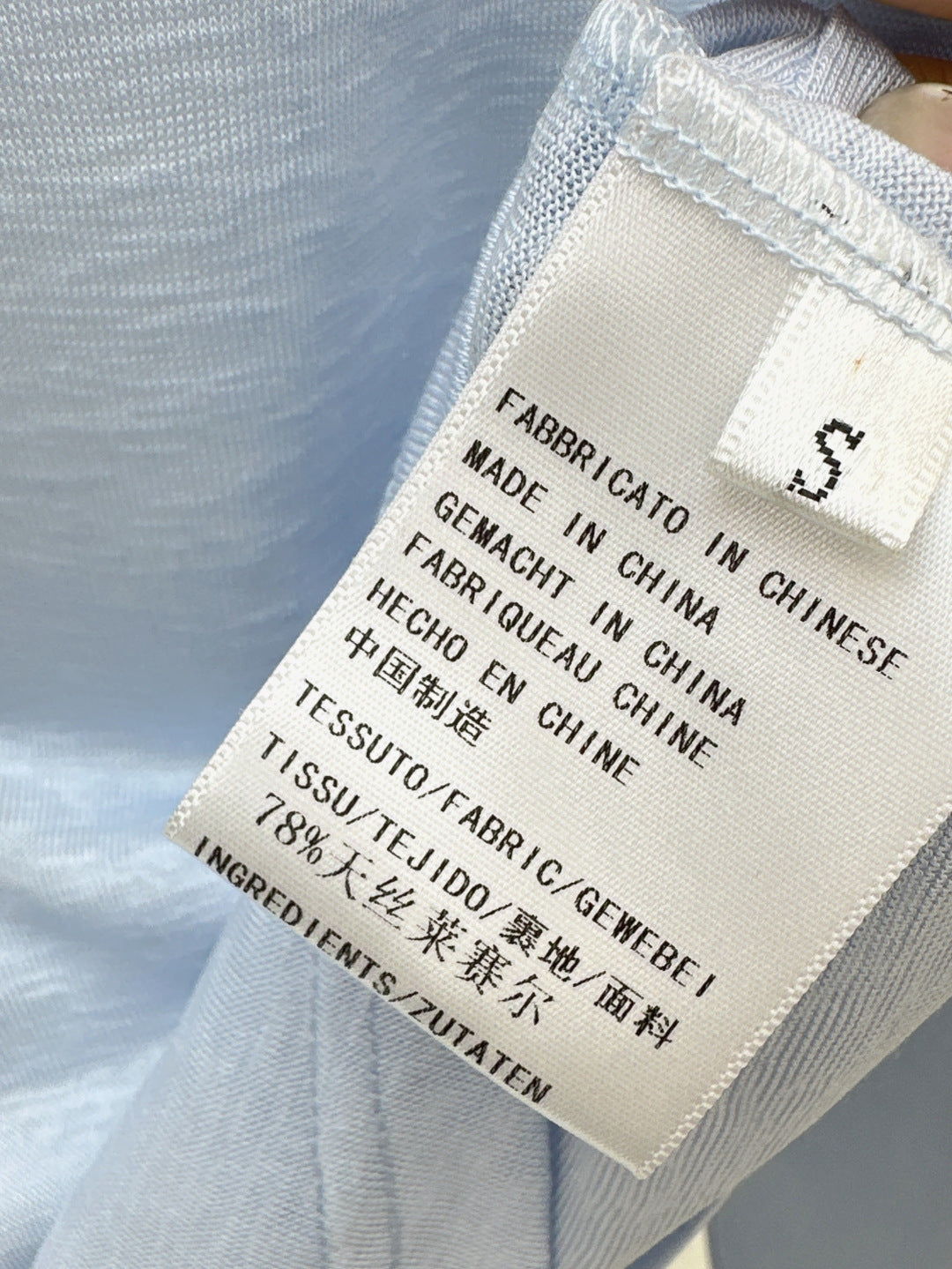 Wang 25ss off-shoulder shirt