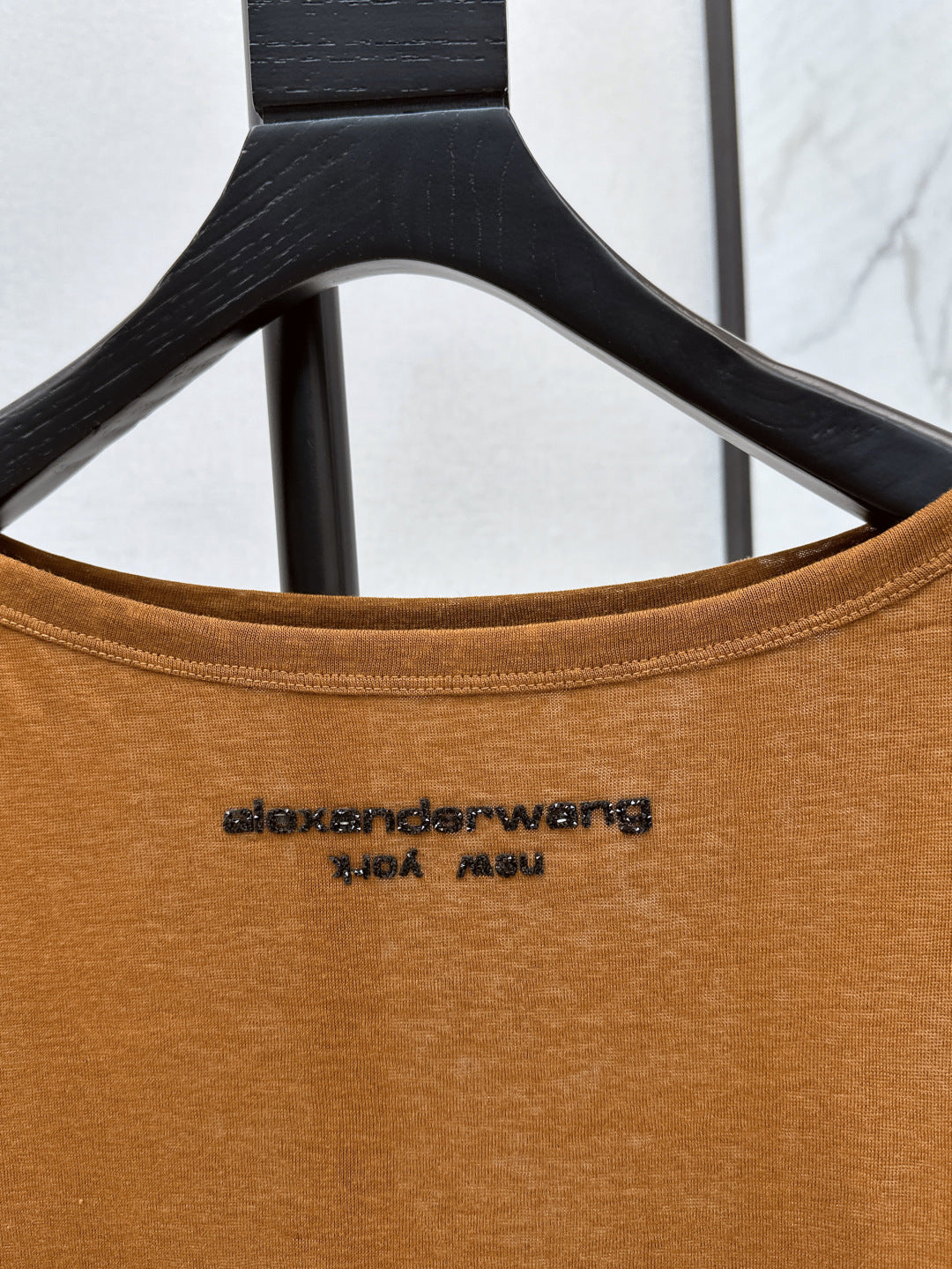 Wang 25ss off-shoulder shirt