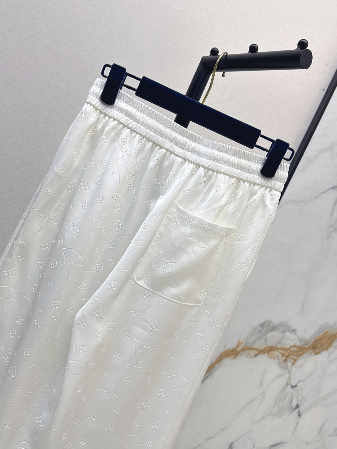 Louis 25ss jacquard pants