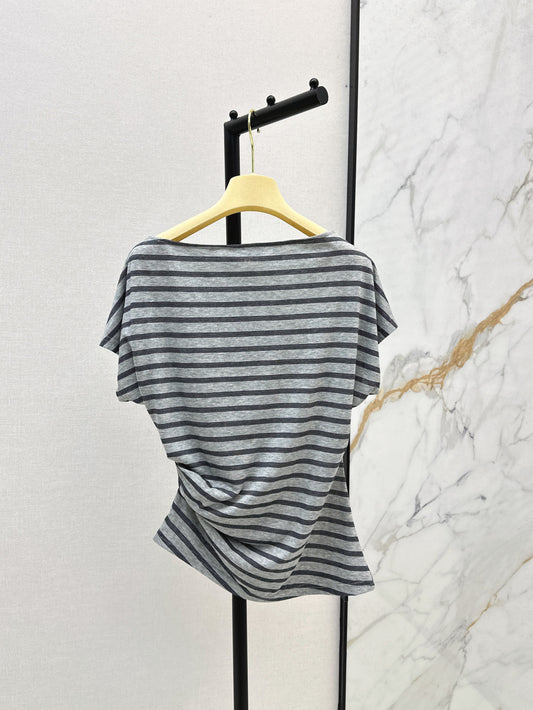 Miu 25ss off-shoulder t-shirt