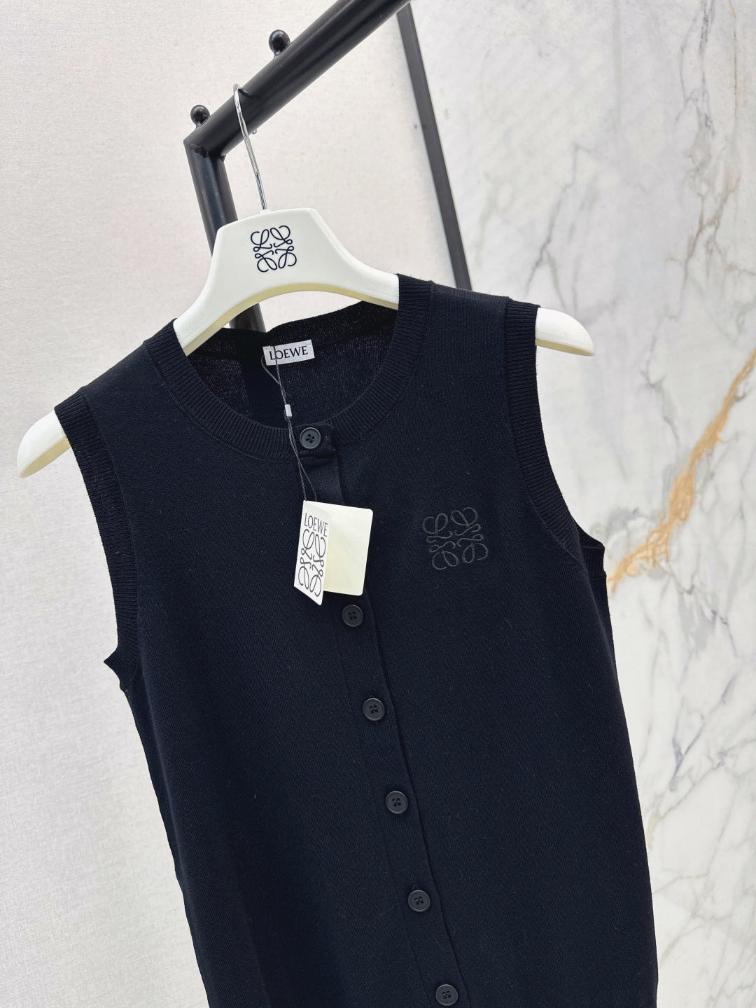 Loe 25ss knit vest