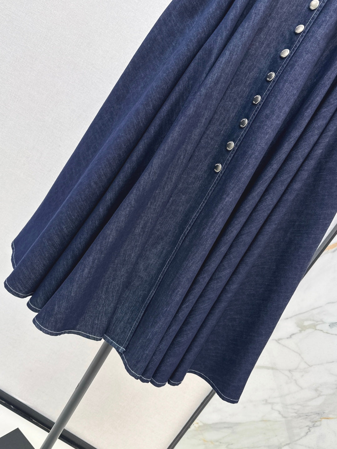 CD 25ss denim skirt