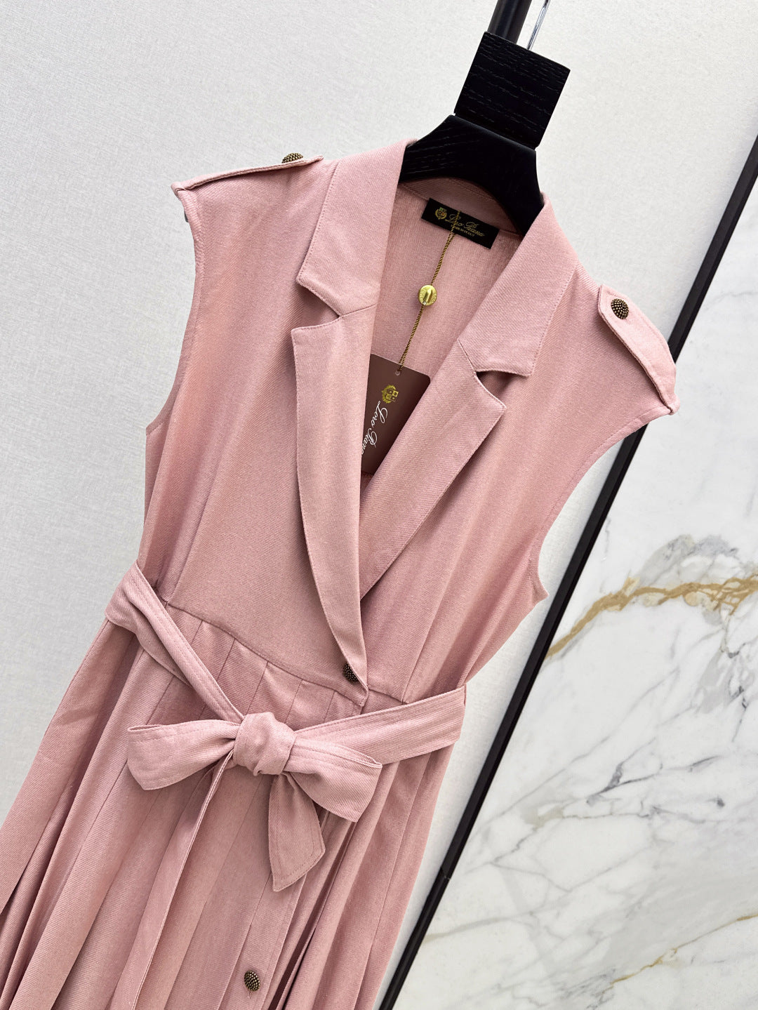 Loro 25ss sleeveless dress