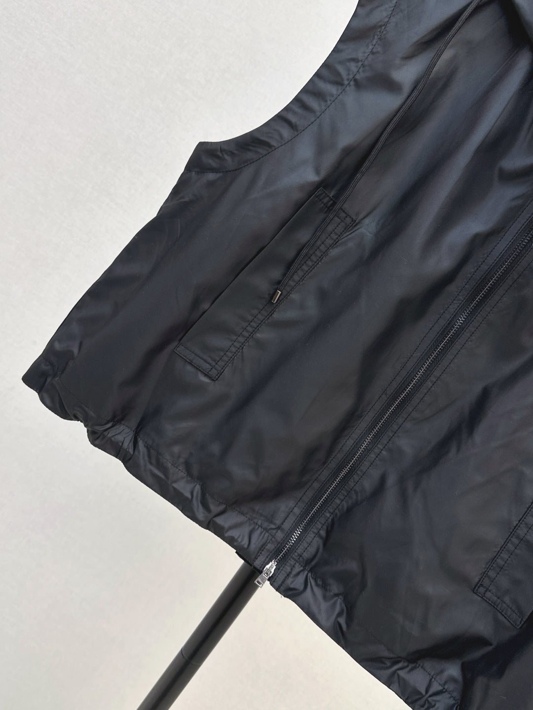 Fend 25ss sleeveless jacket