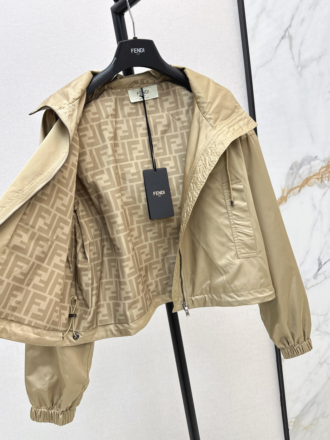 Fend 25ss hooded jacket