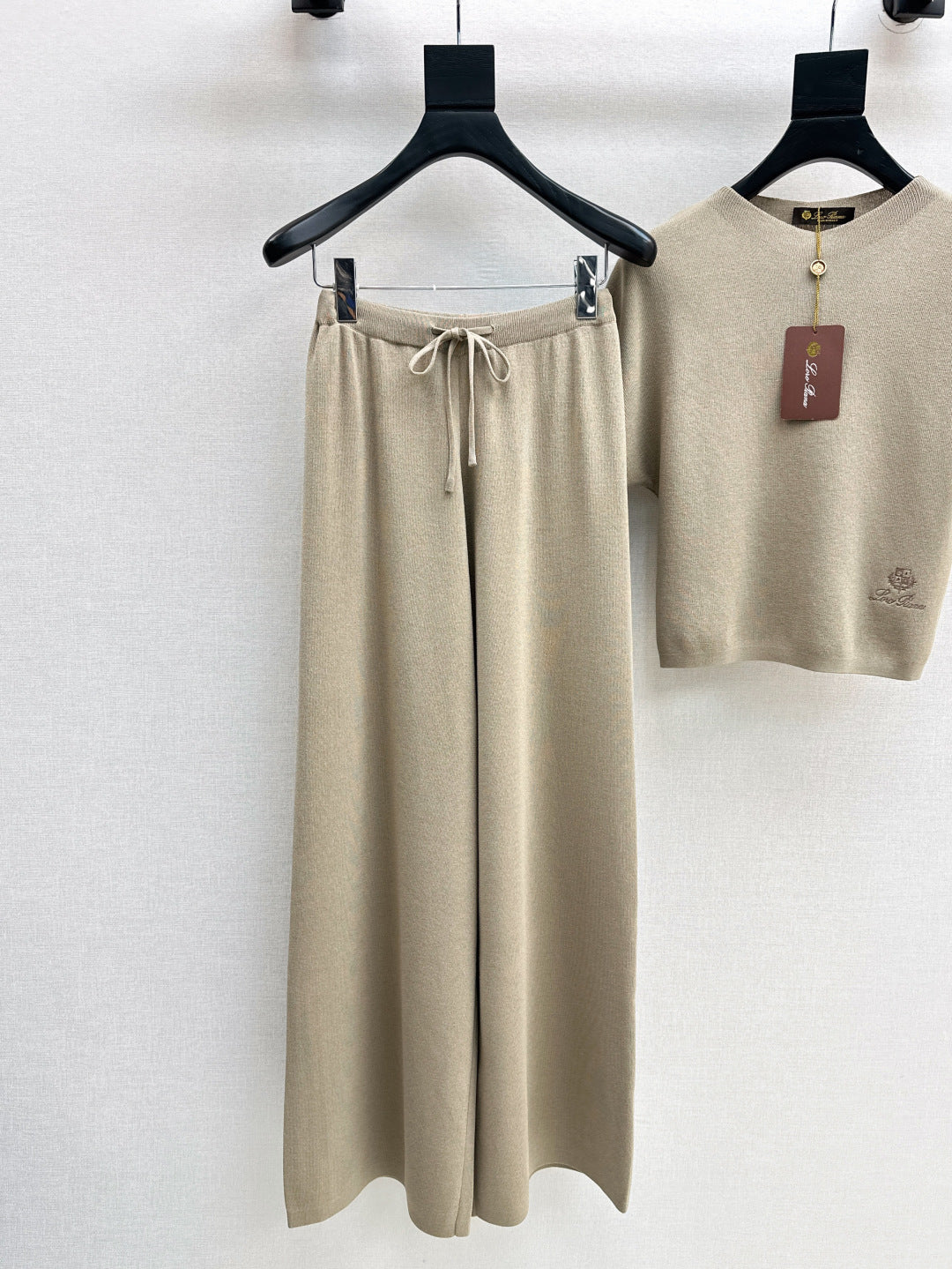 Loro 25ss knit suit