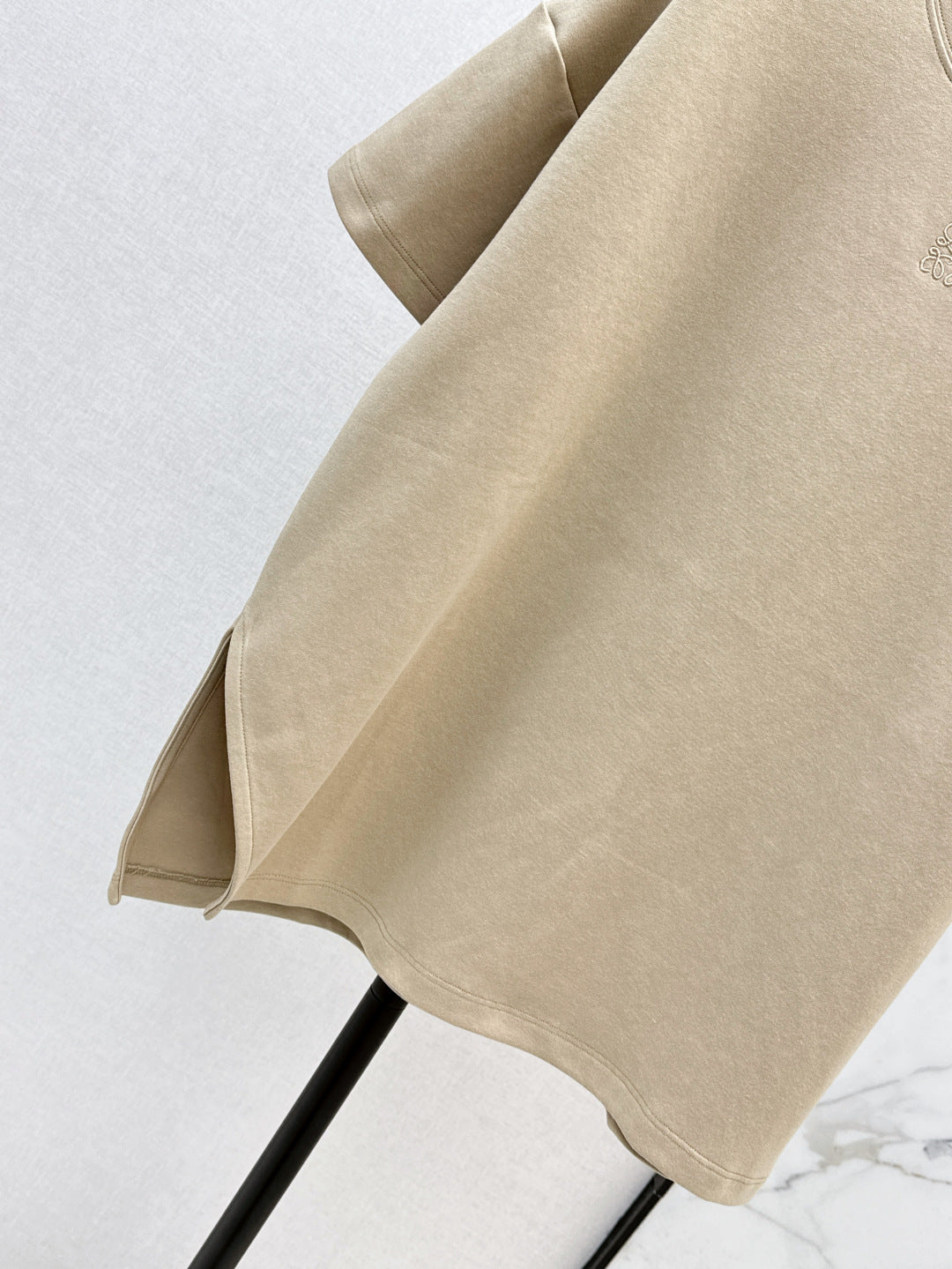 Loe 25ss embroidered t-shirt