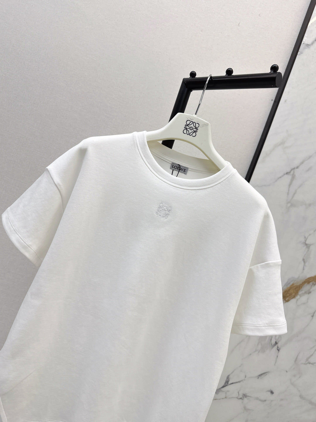 Loe 25ss embroidered t-shirt