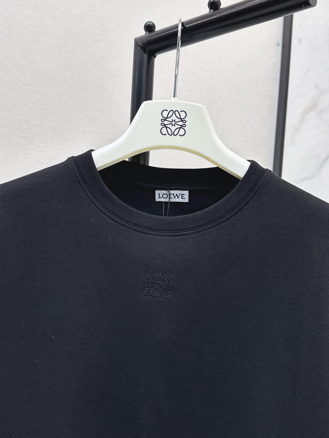 Loe 25ss embroidered t-shirt