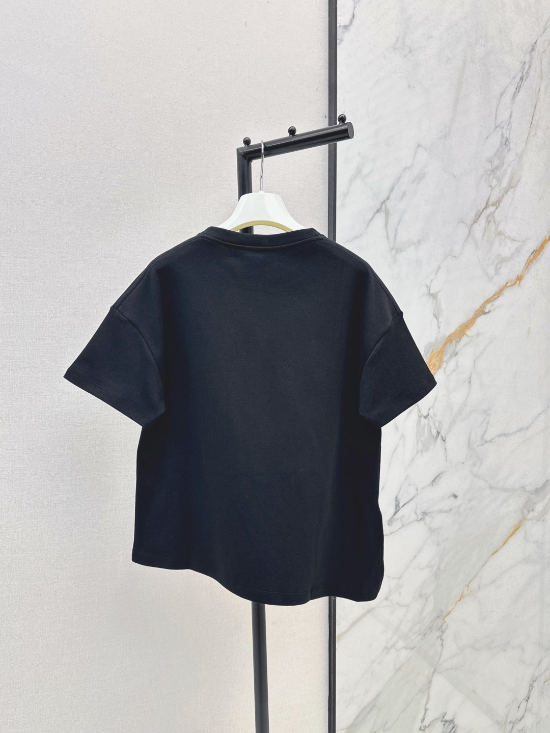 Loe 25ss embroidered t-shirt