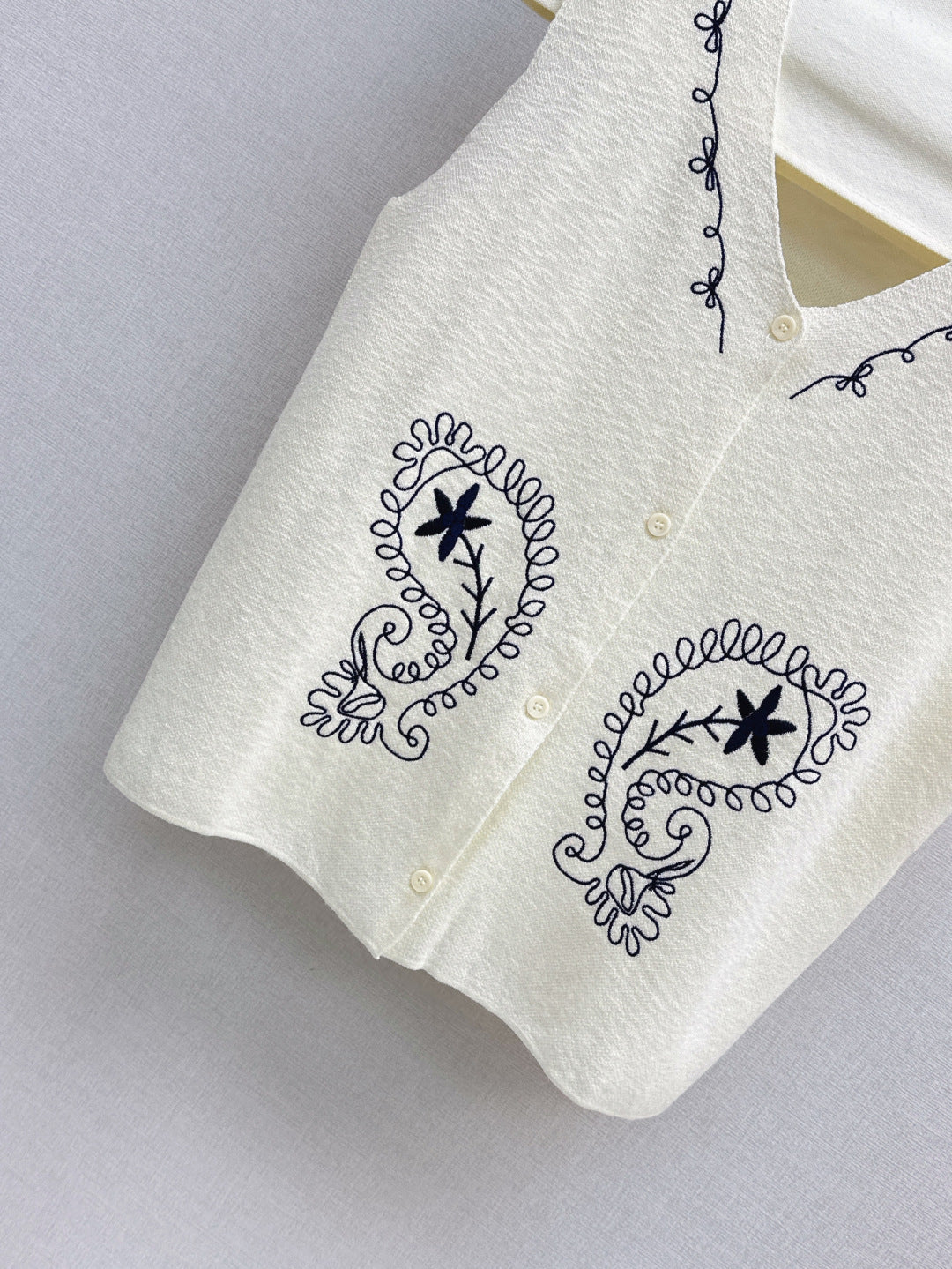 Max 25ss embroidered vest