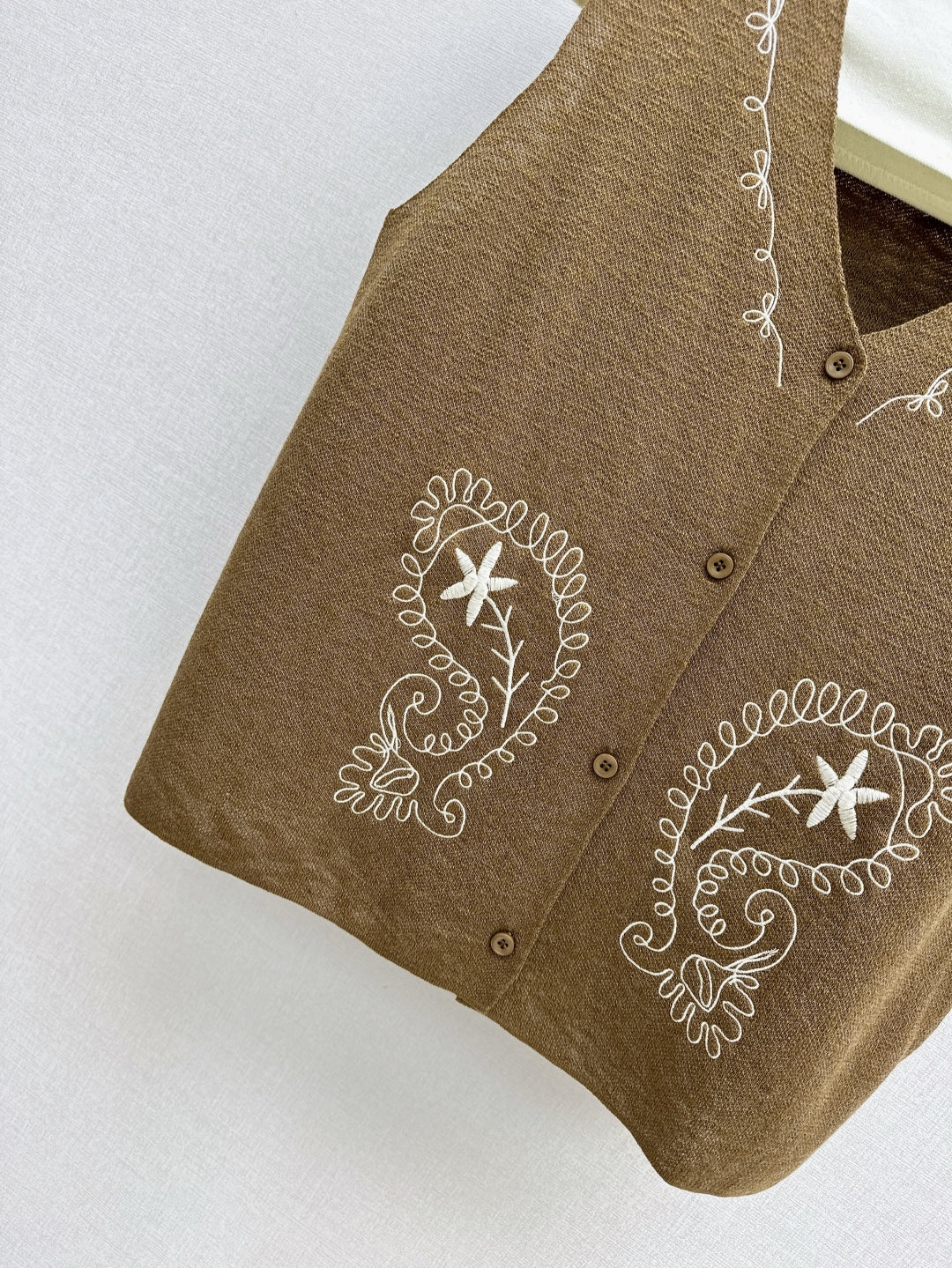 Max 25ss embroidered vest