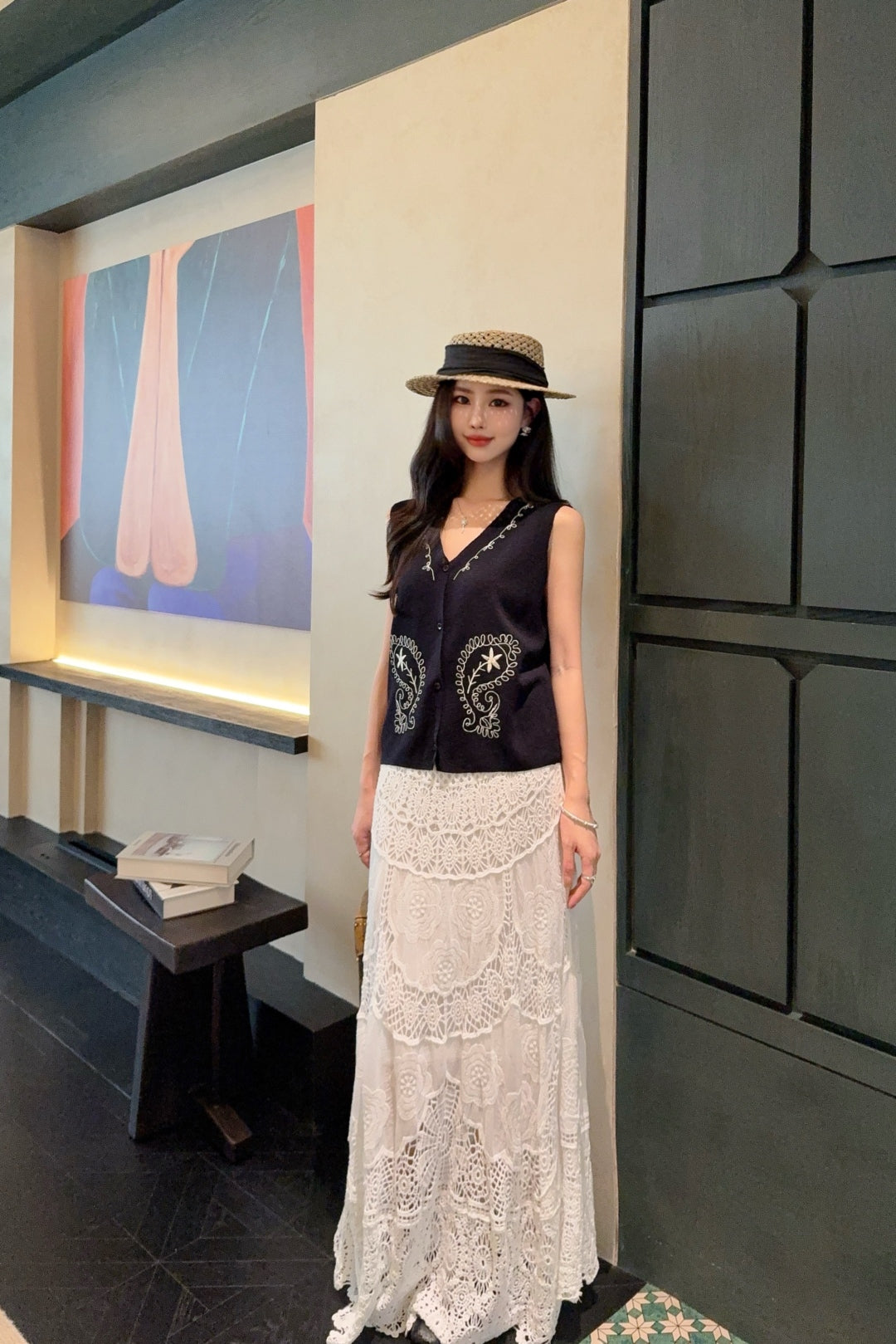 Max 25ss embroidered vest