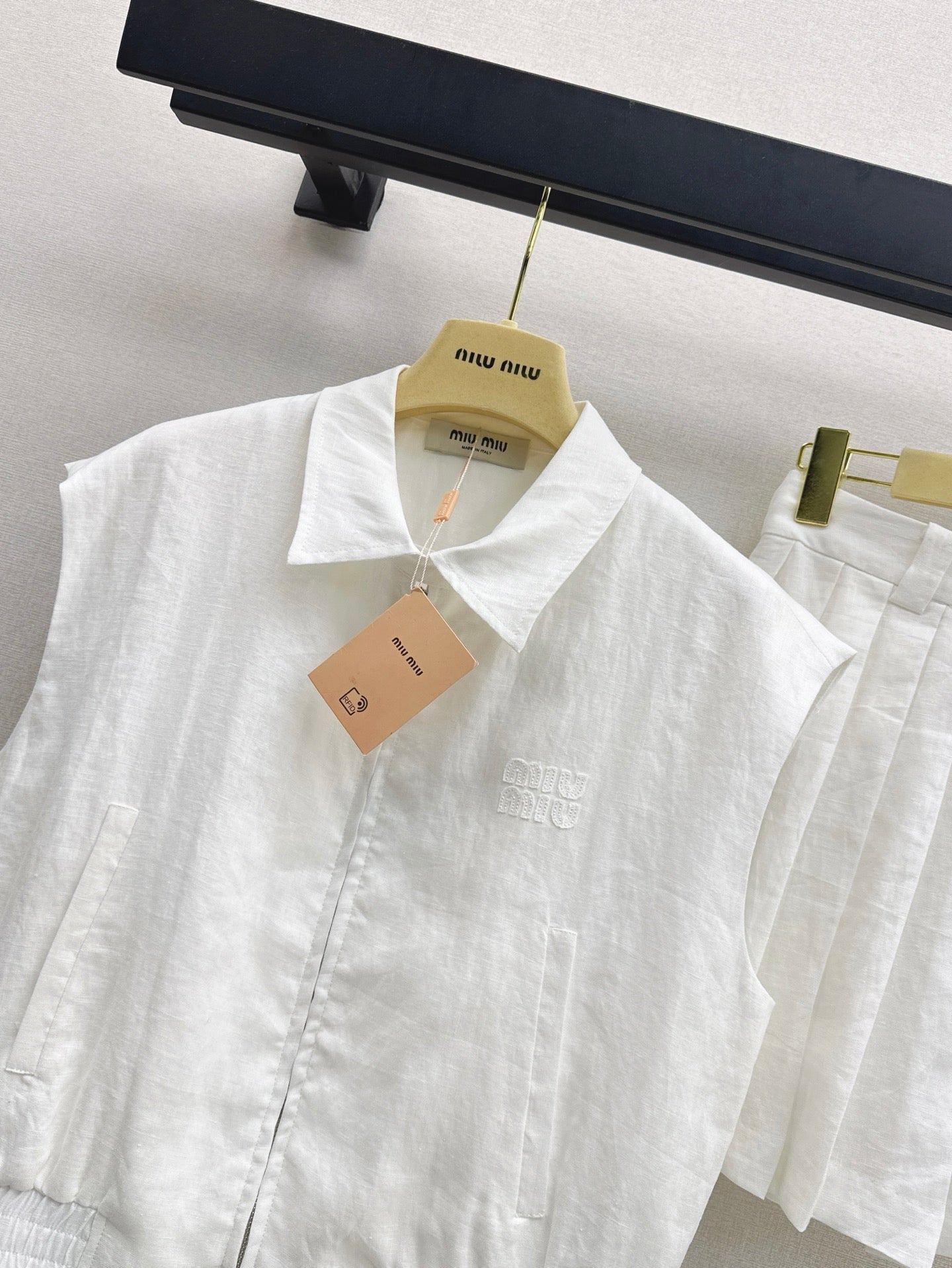 Miu 25ss linen suit