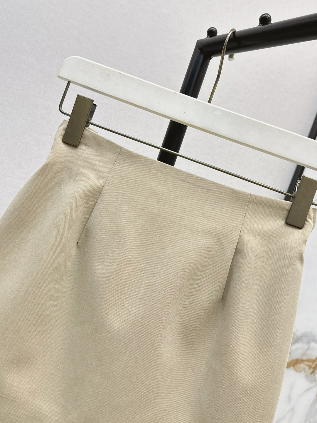 Loe 25ss drawstring skirt