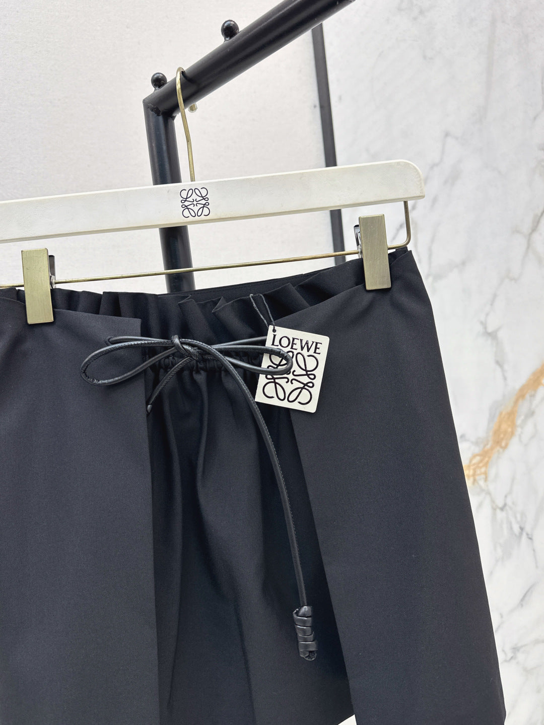 Loe 25ss drawstring skirt