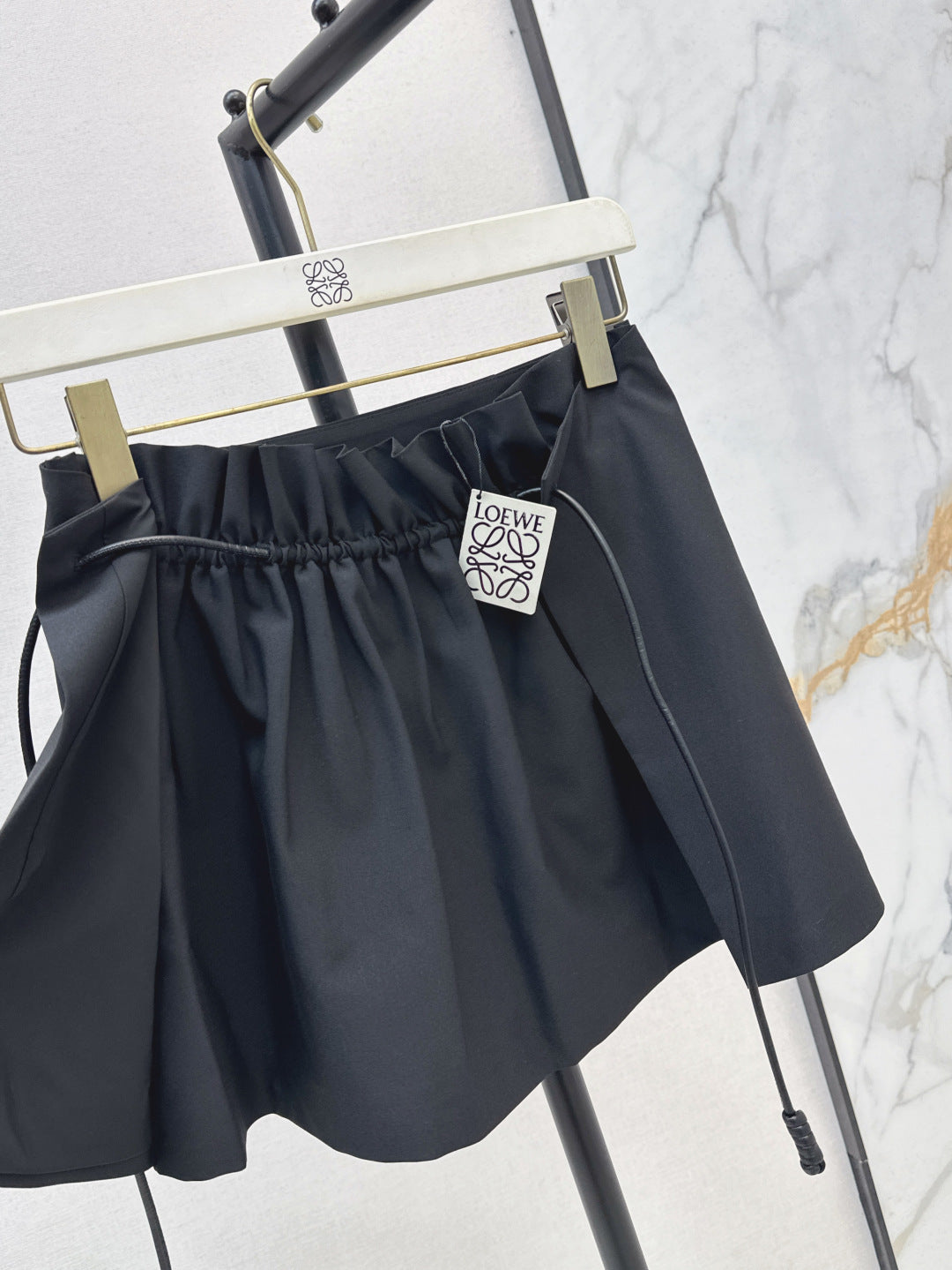 Loe 25ss drawstring skirt