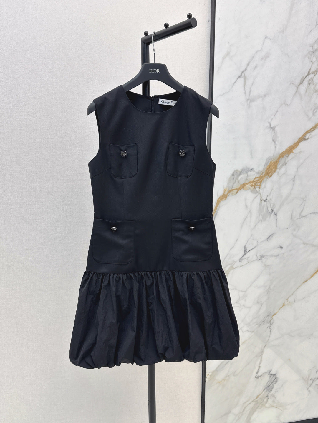 CD 25ss sleeveless dress