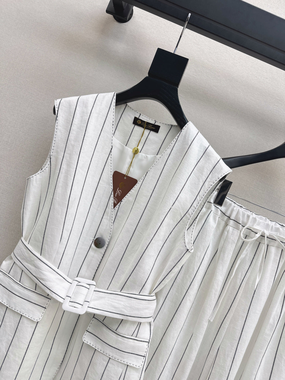 Loro 25ss linen suit