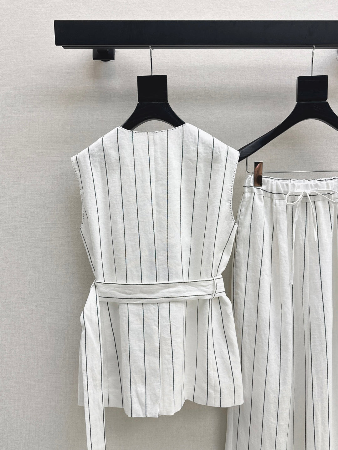 Loro 25ss linen suit