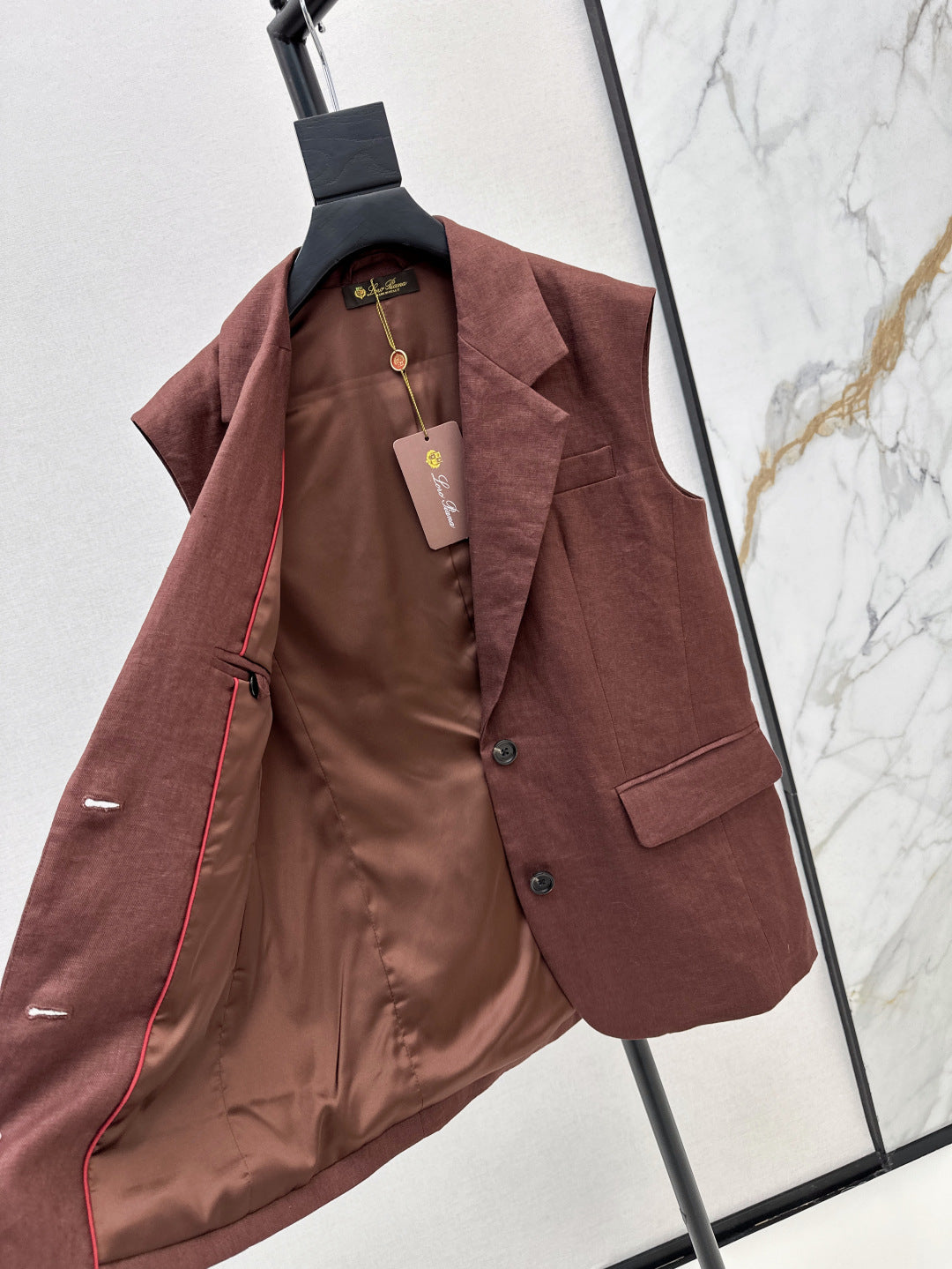 Loro 25ss Linen vest