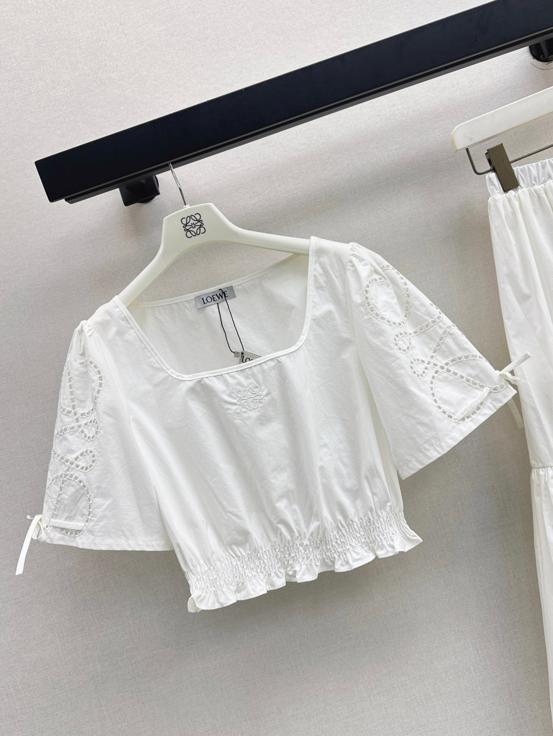 Loe 25ss embroidered shirt
