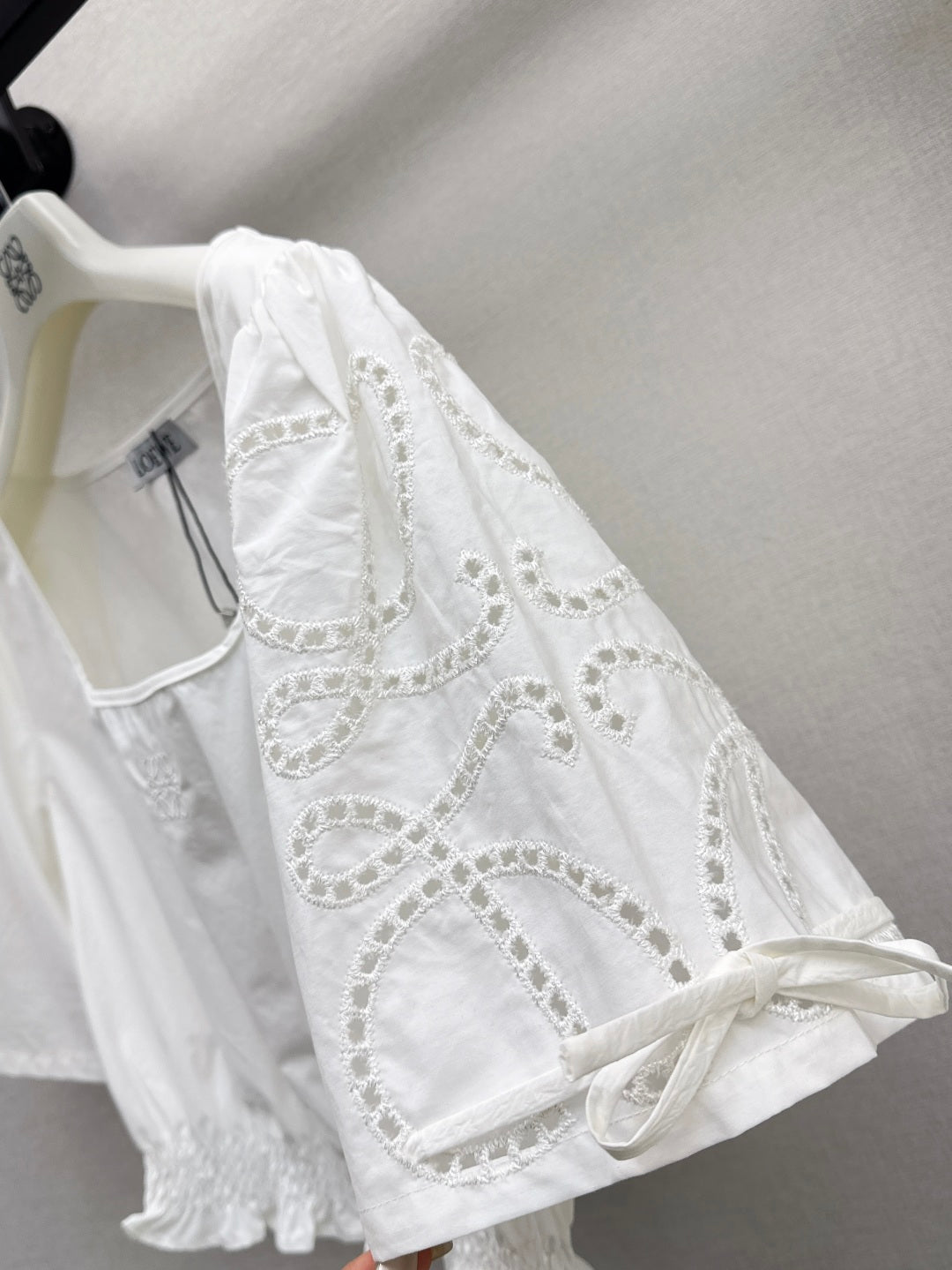 Loe 25ss embroidered shirt