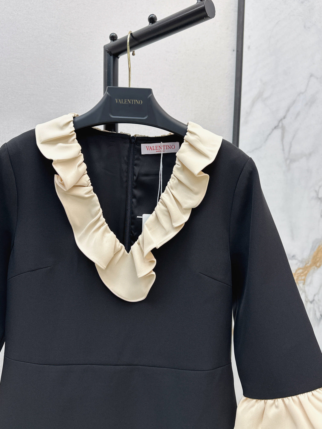 Valen 25ss ruffle dress