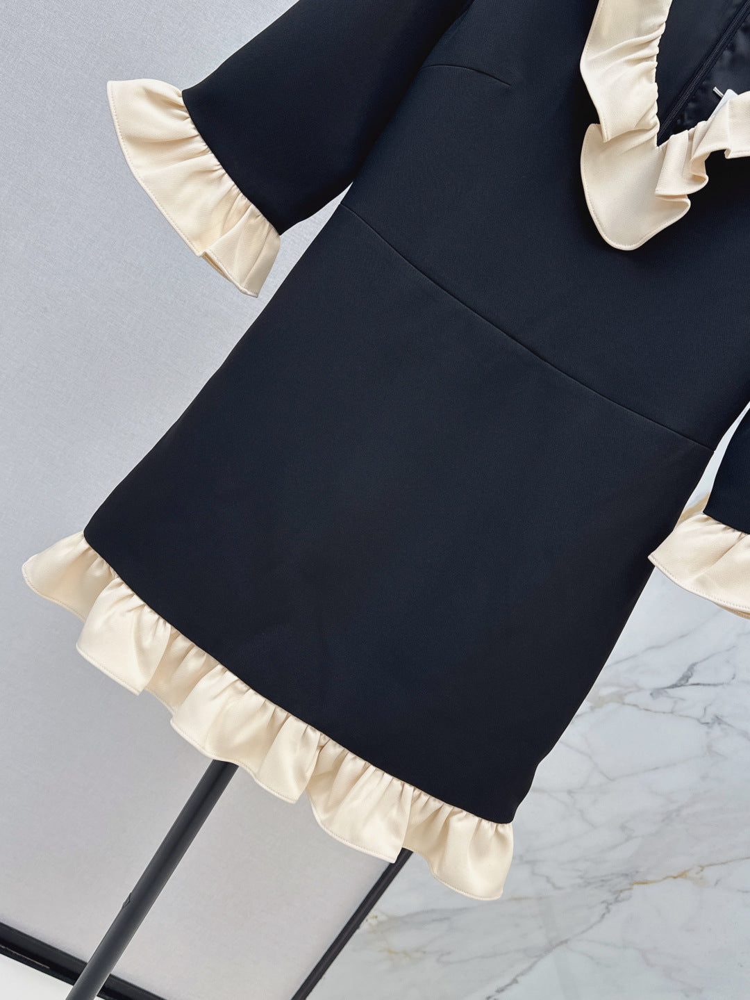 Valen 25ss ruffle dress