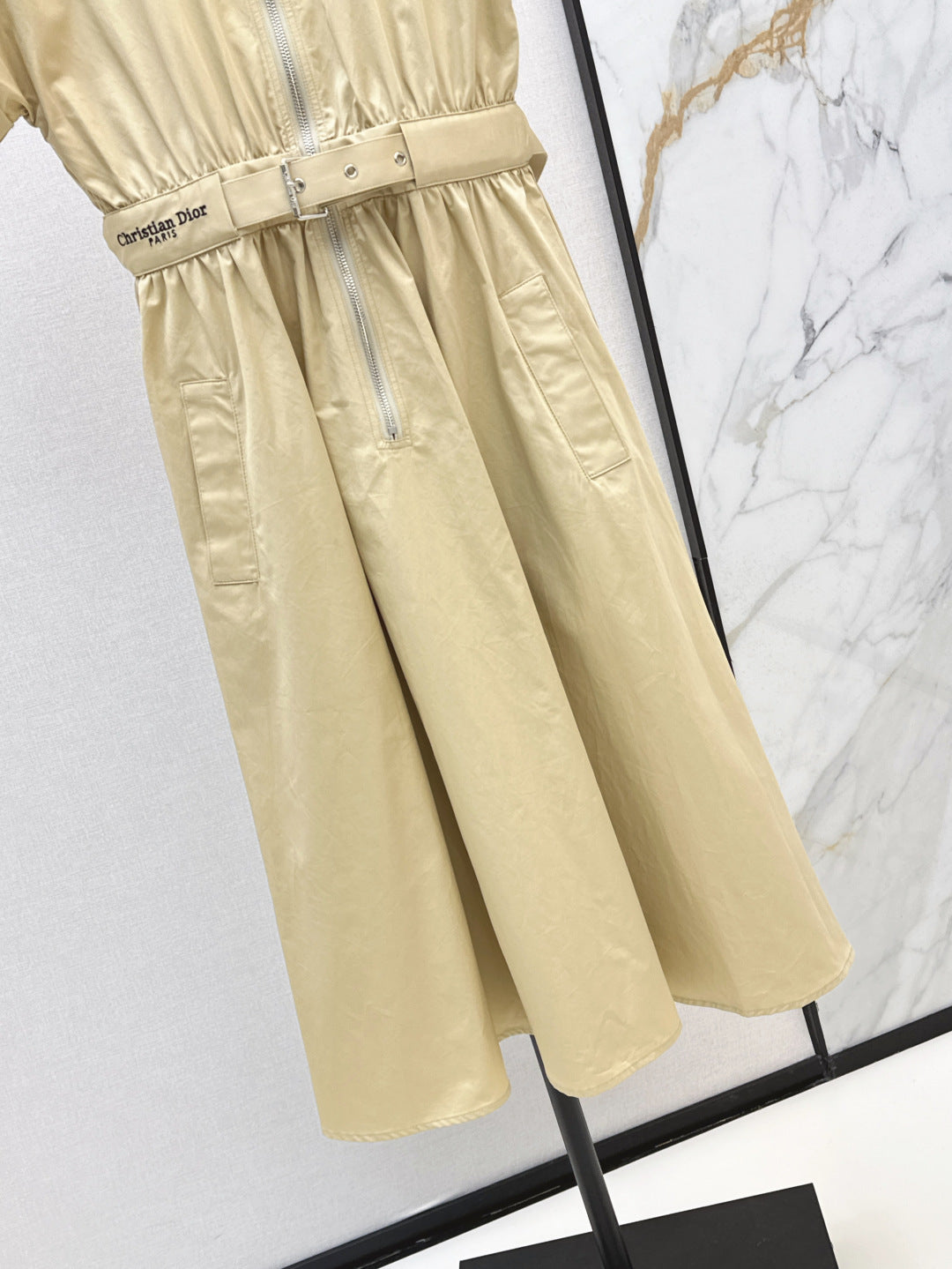 CD 25ss zipper dress