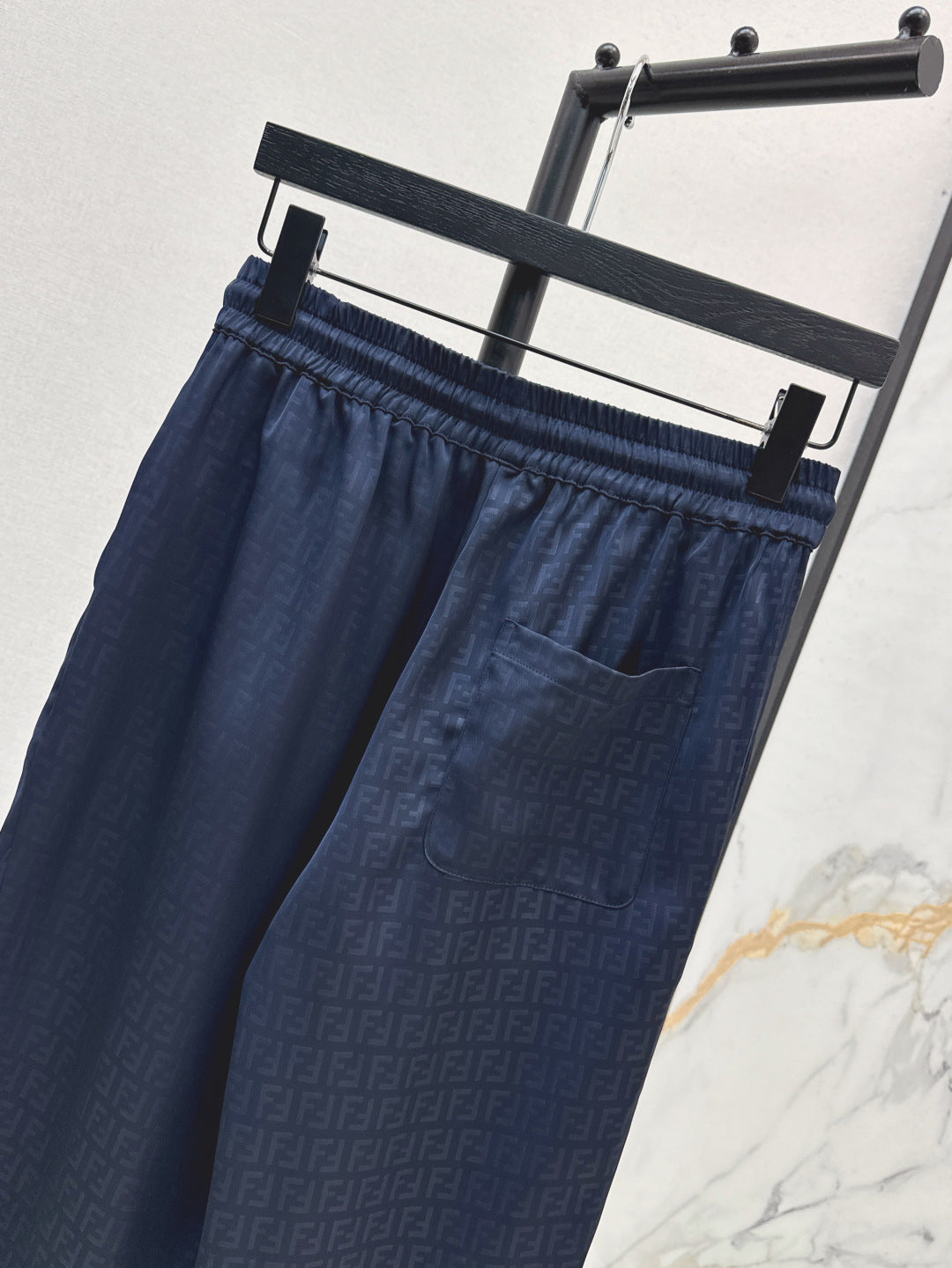 Fend 25ss print pants