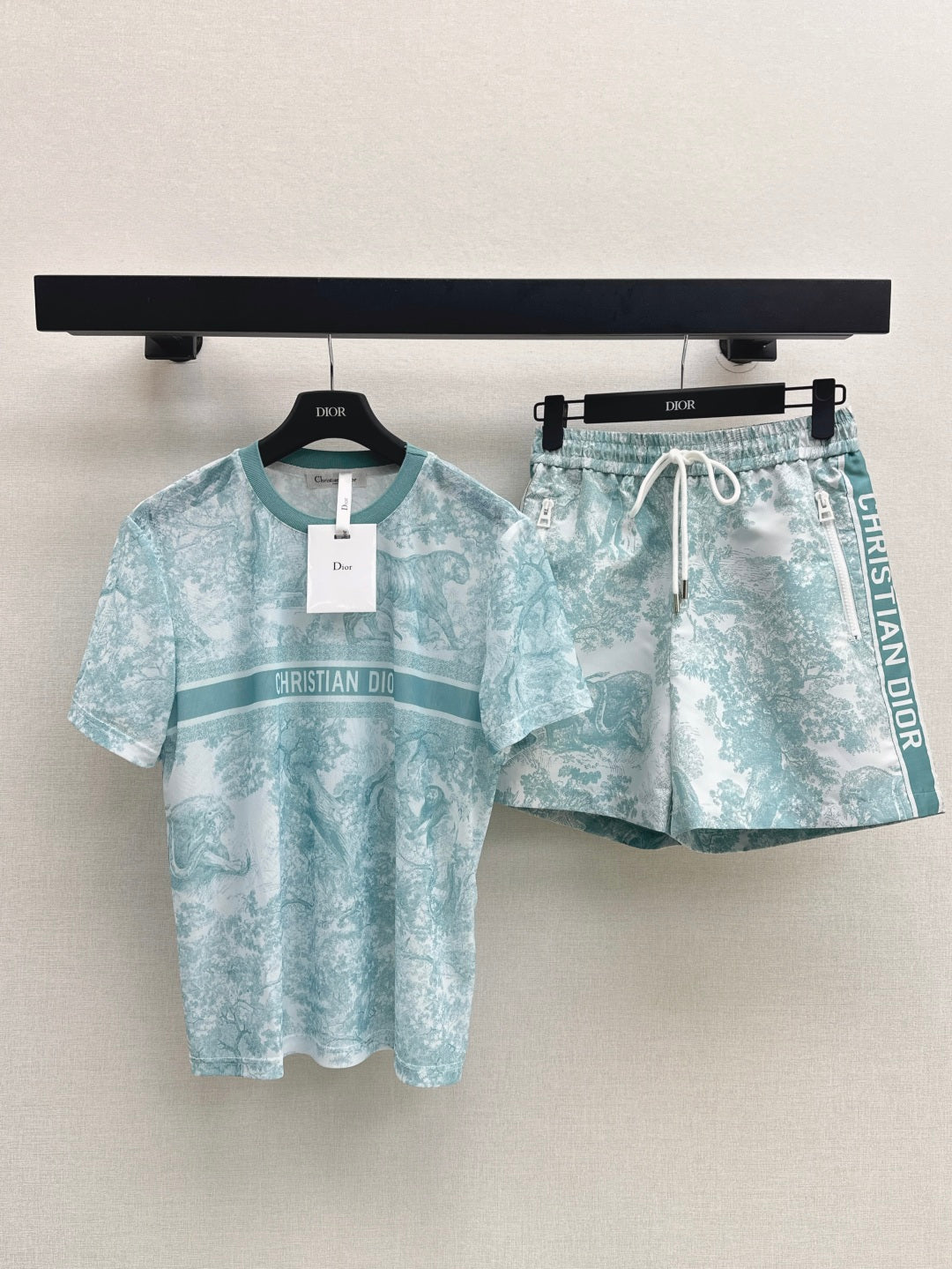 CD 25ss print suit