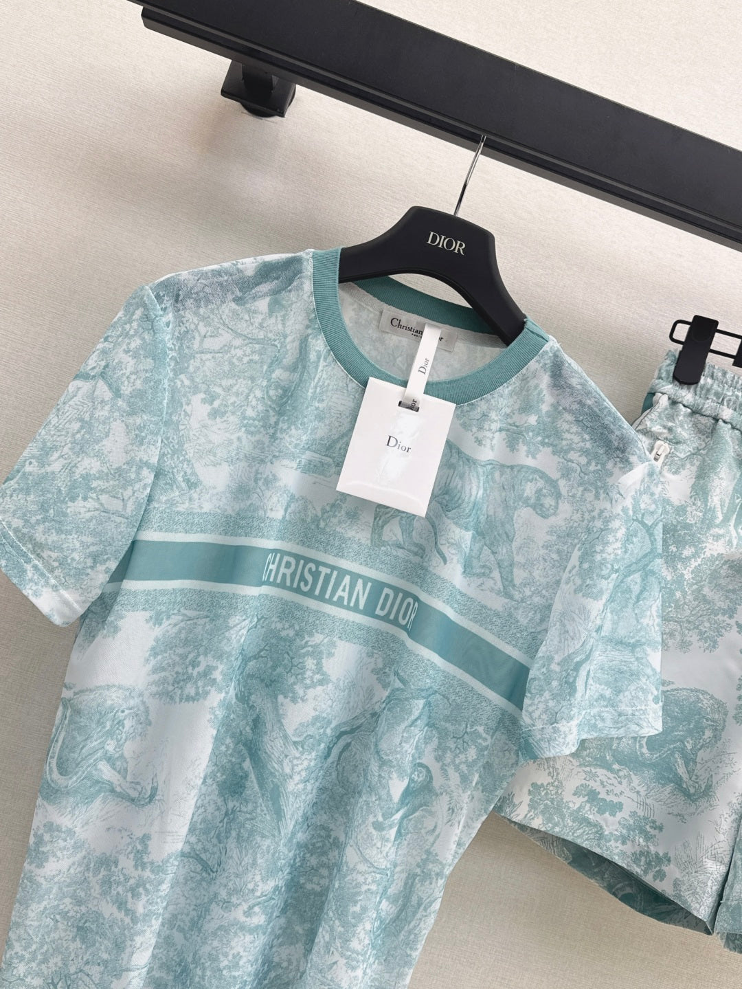 CD 25ss print suit