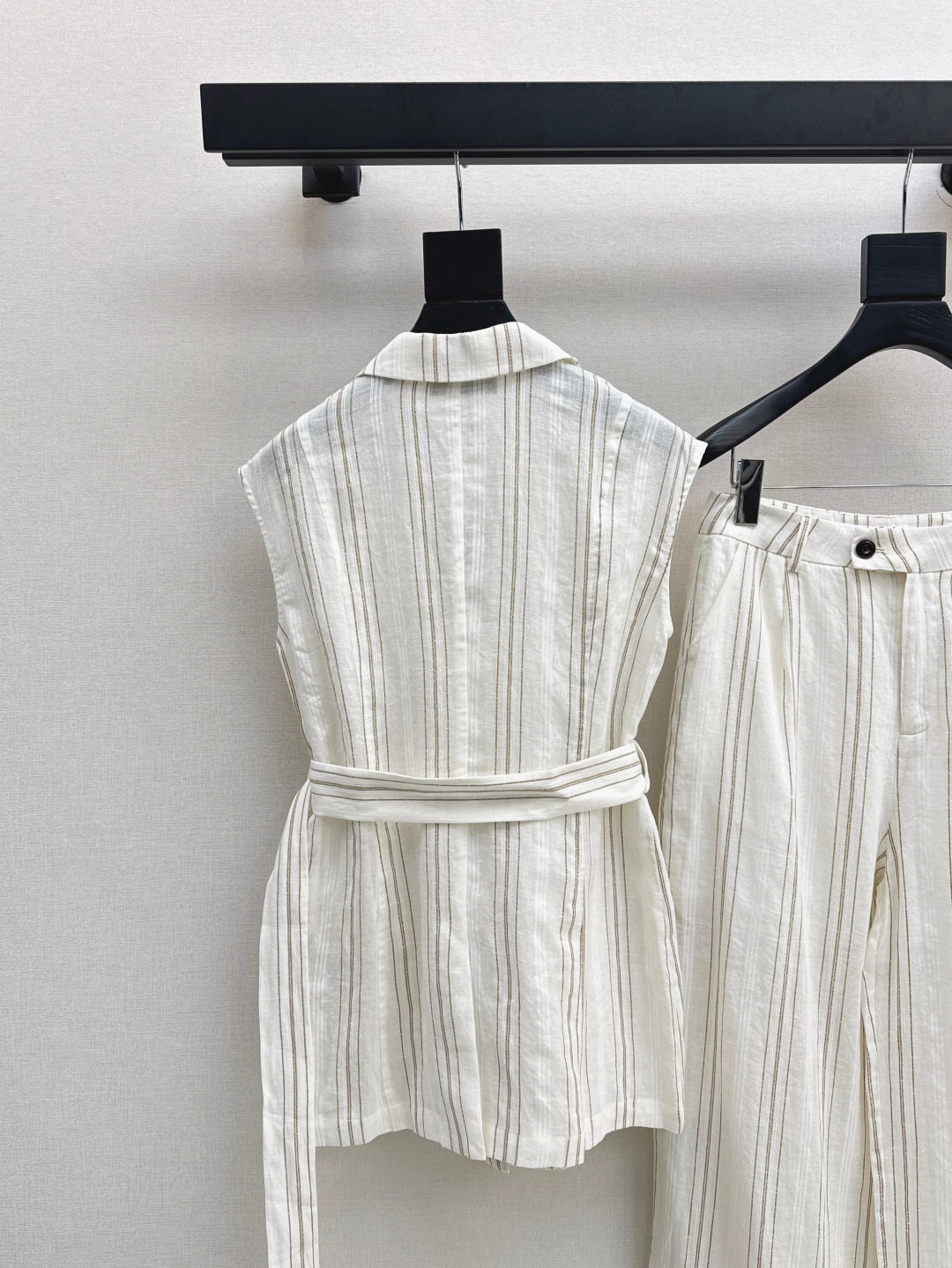Loro 25ss linen suit