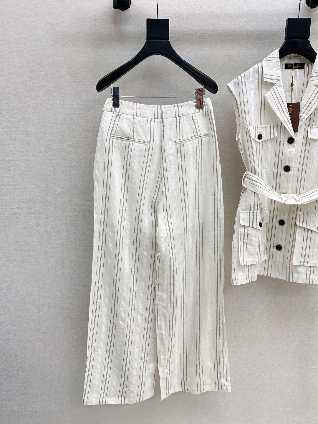Loro 25ss linen suit