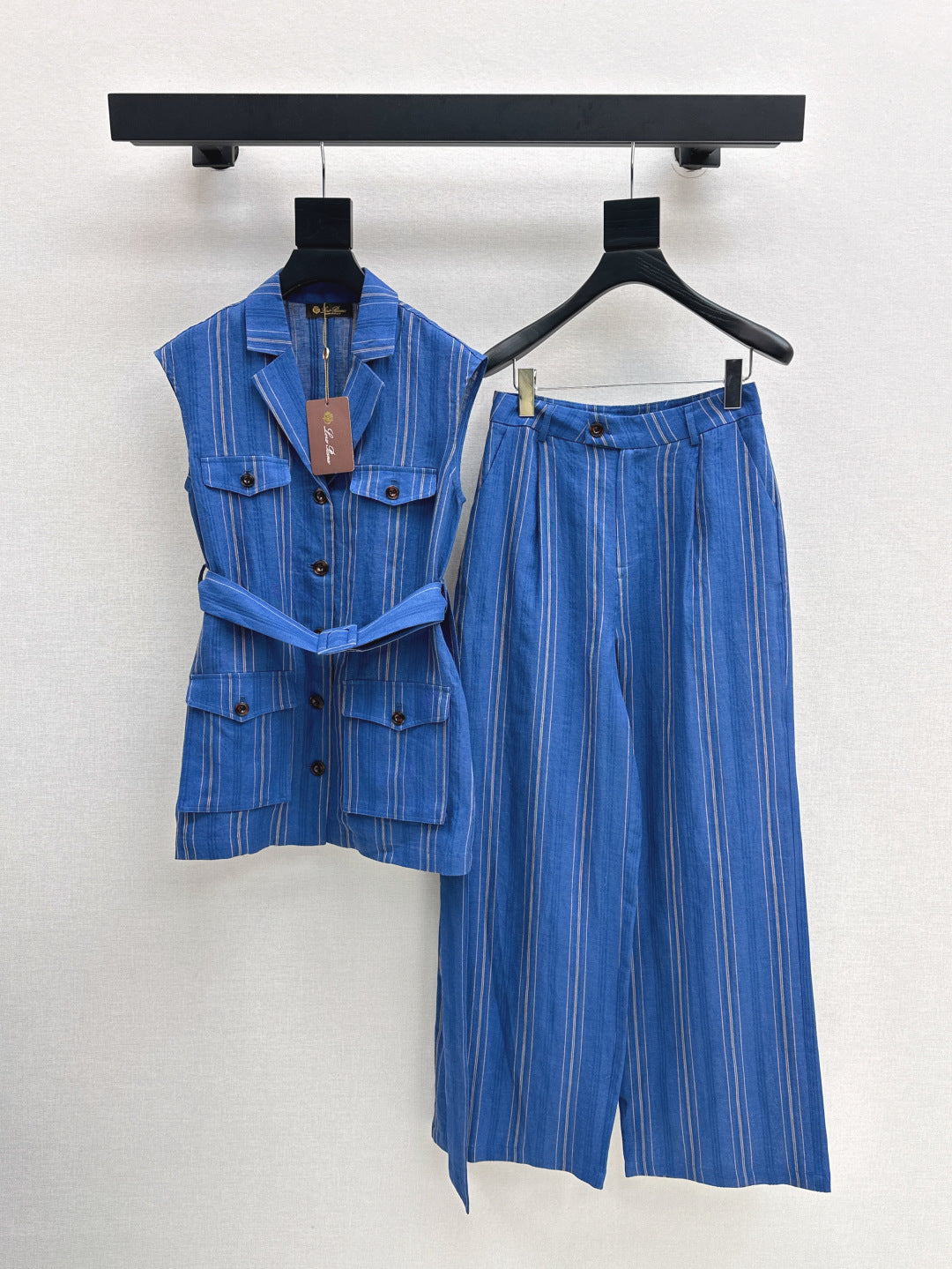 Loro 25ss linen suit