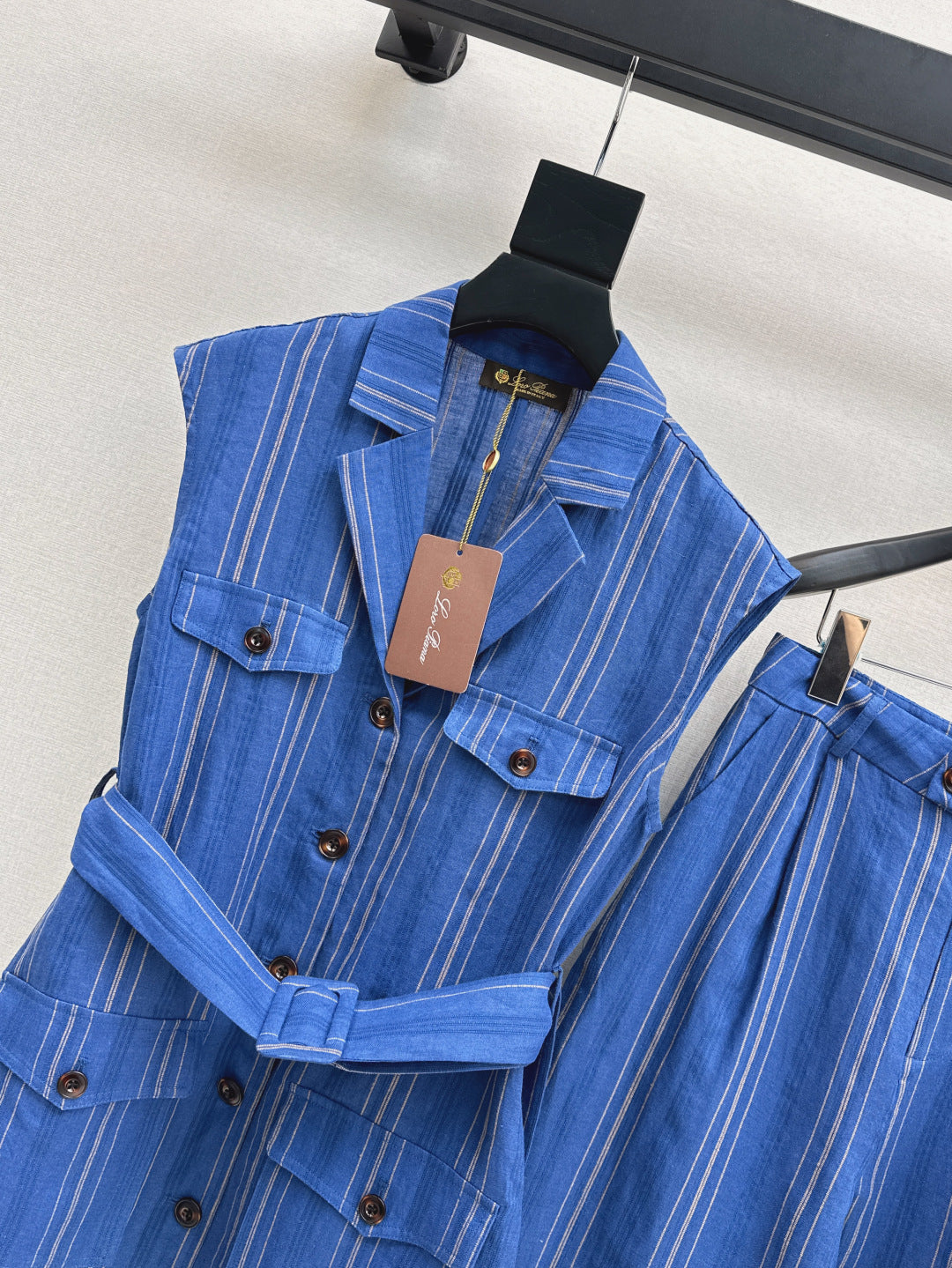 Loro 25ss linen suit