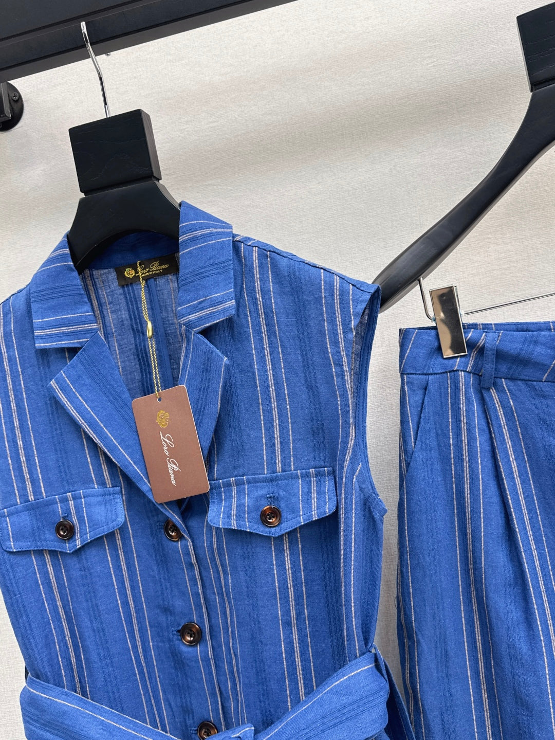 Loro 25ss linen suit