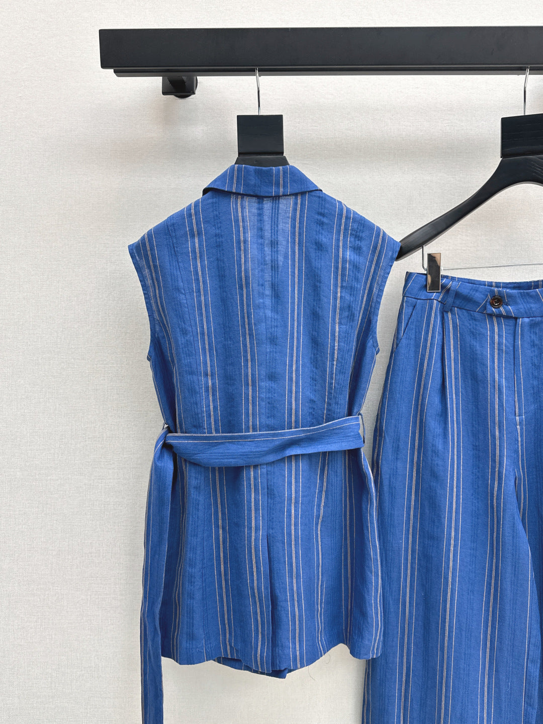 Loro 25ss linen suit