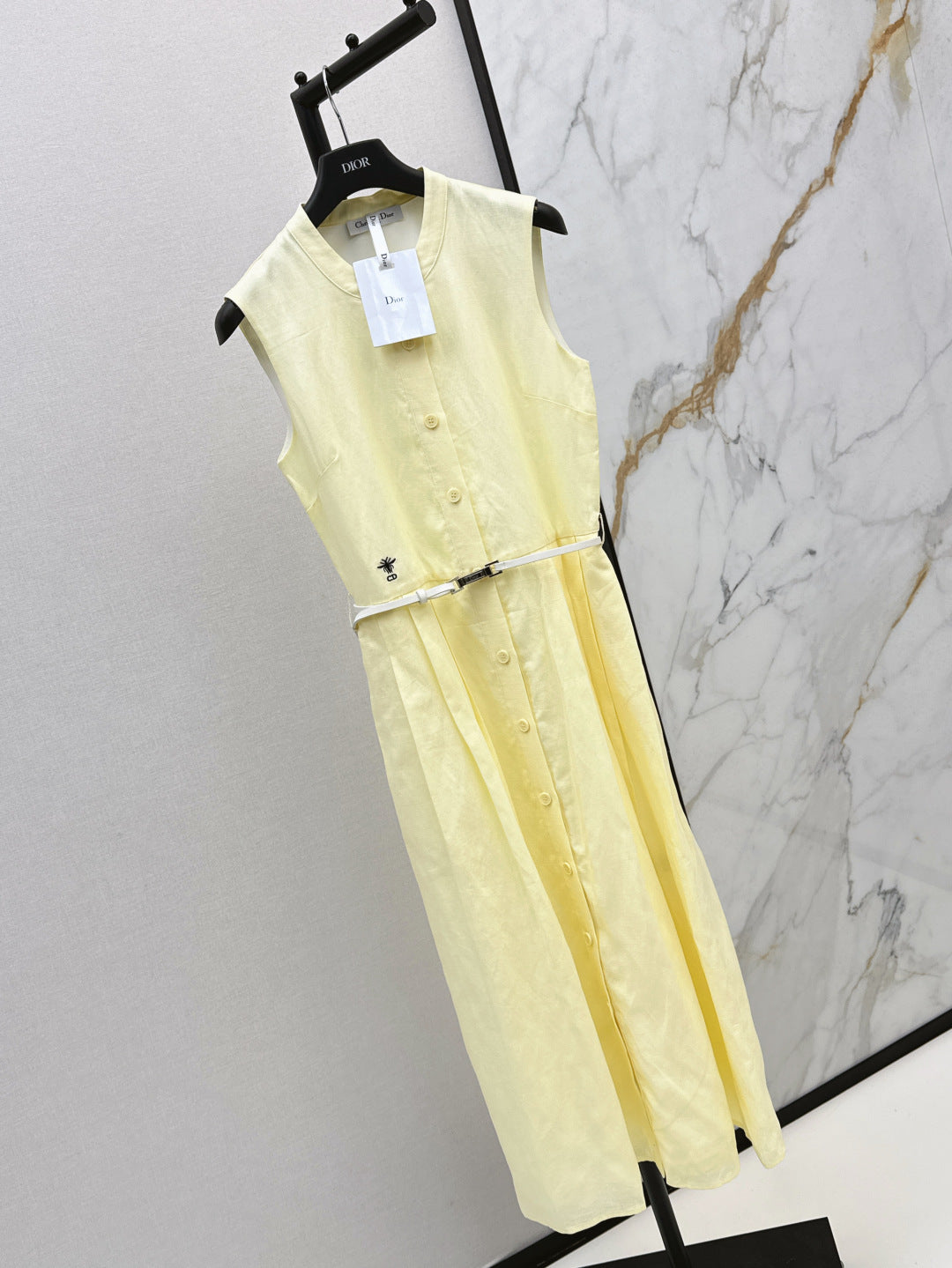 CD 25ss sleeveless dress