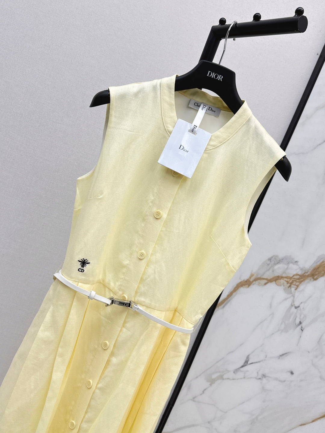 CD 25ss sleeveless dress