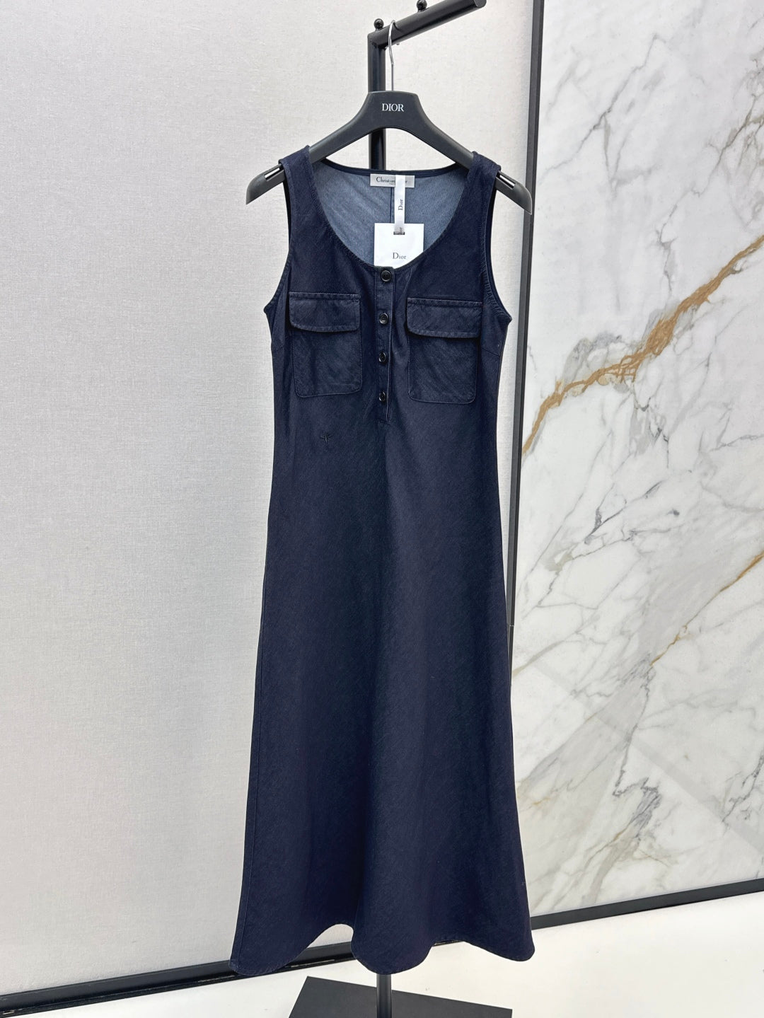 CD 25ss sleeveless dress