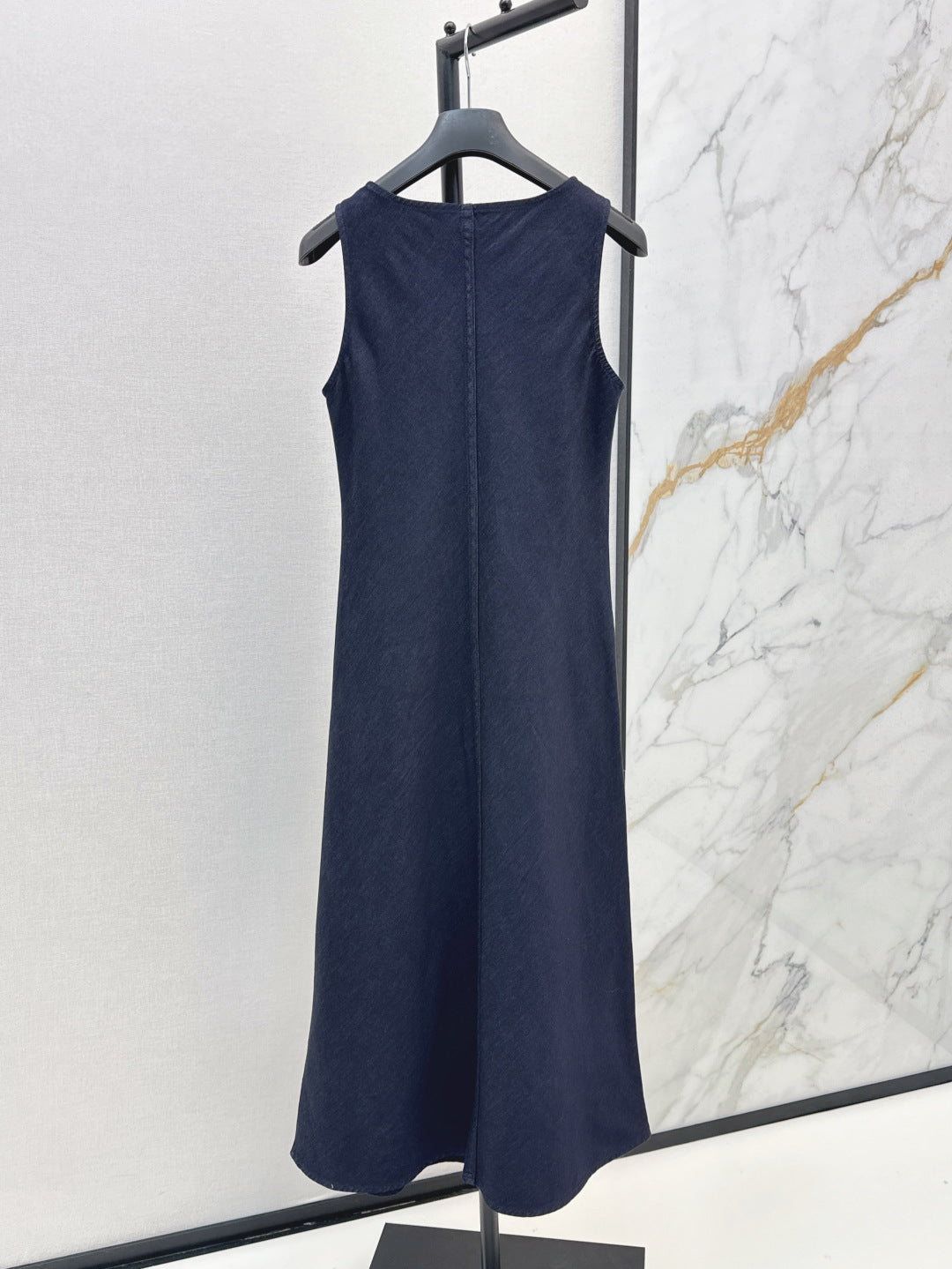 CD 25ss sleeveless dress