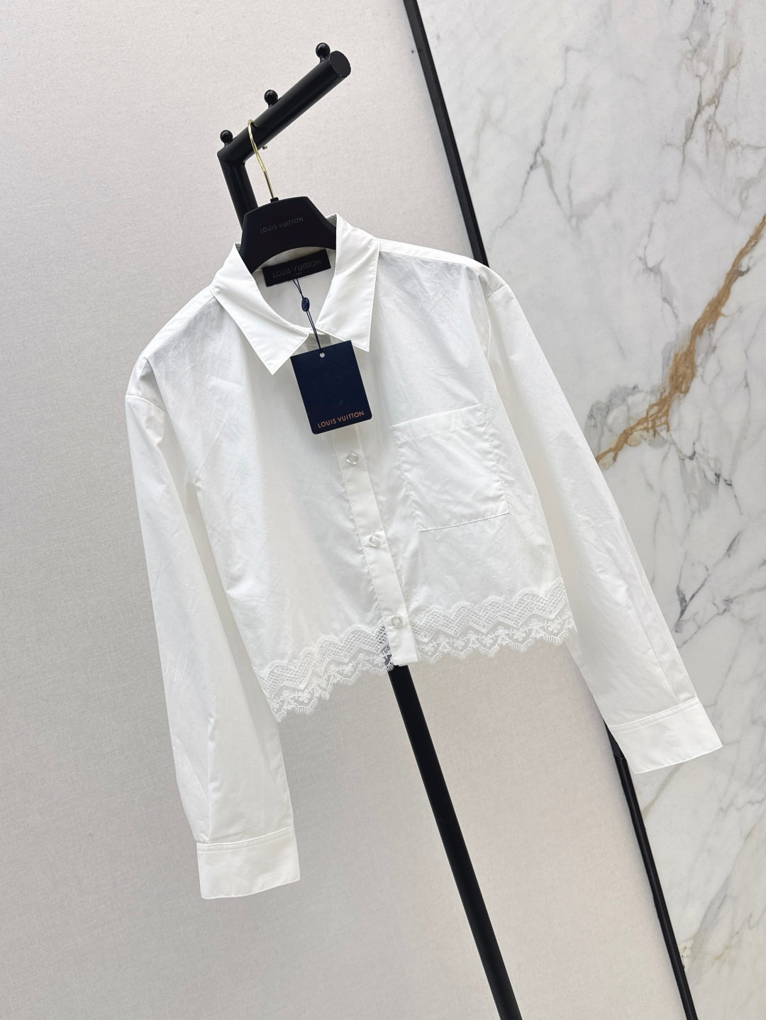 Louis 25ss lace shirt