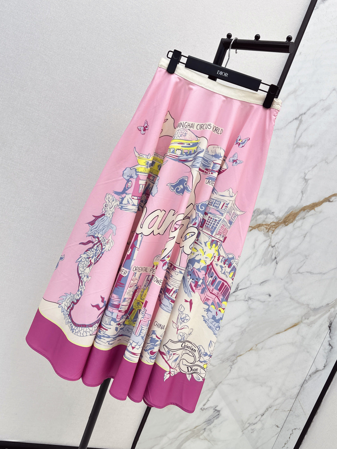 CD 25fw souvenir skirt